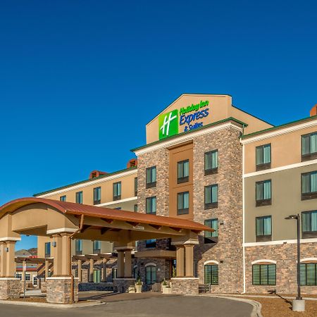 Holiday Inn Express & Suites Denver South - Castle Rock By Ihg Exterior foto